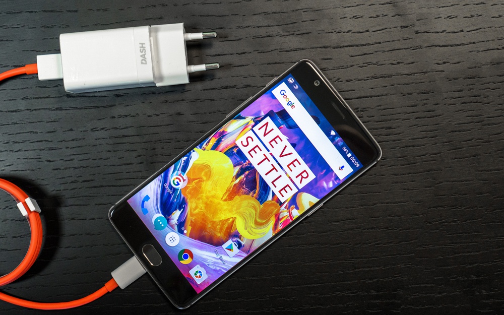 Unfortunately OnePlus 5 Smartphone Has A Problem With Display