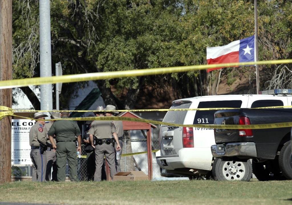 Gunman Killed More Than 20 People In a Texas Church ebuddynews