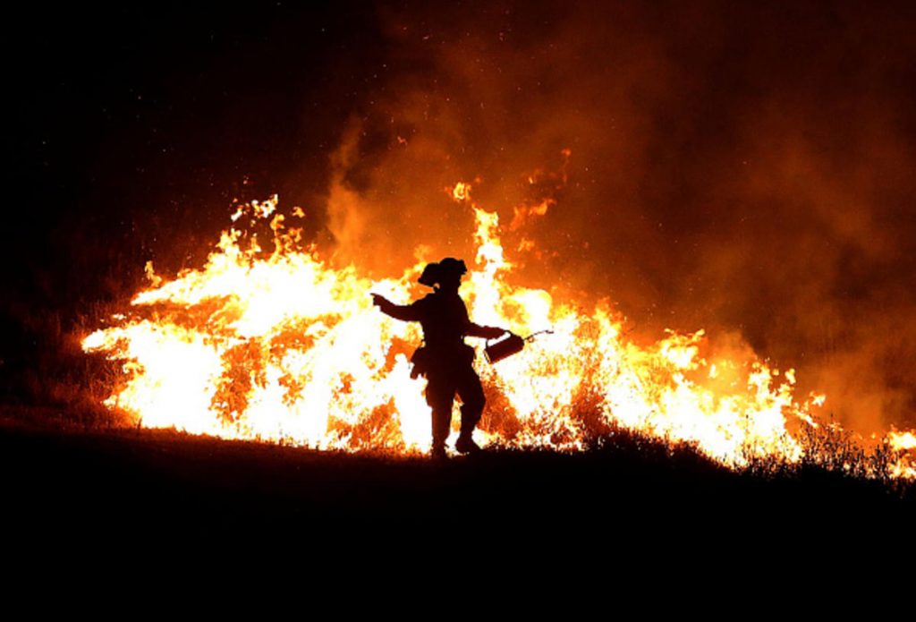 Firefighters Gain Ground Against Wildfire In California ebuddynews