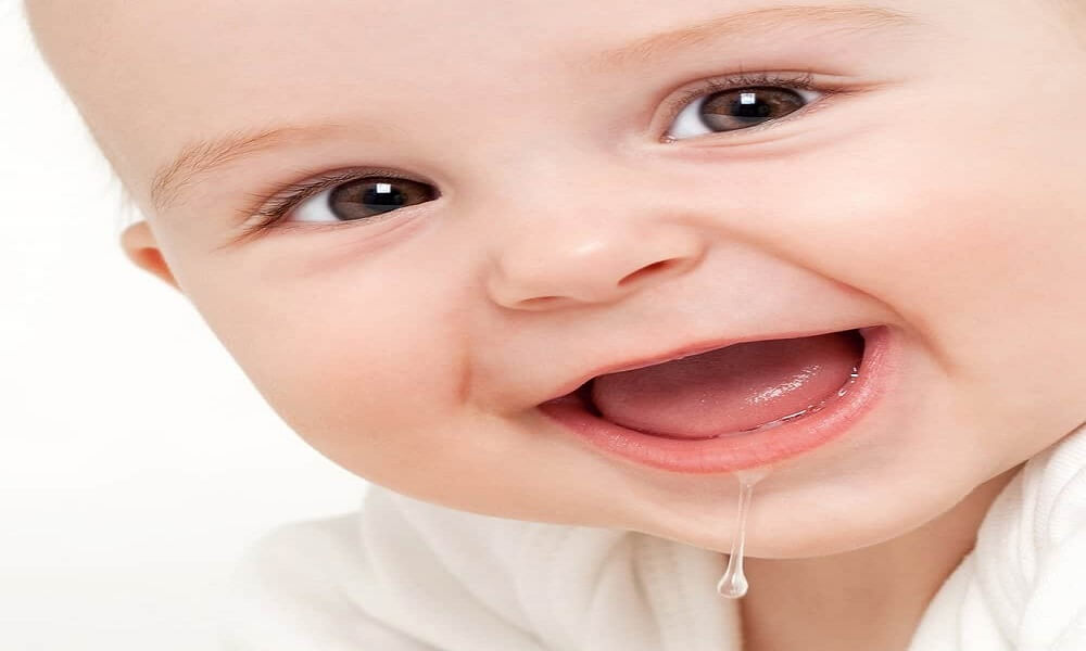 Drooling While Teething in Babies - Ebuddy News
