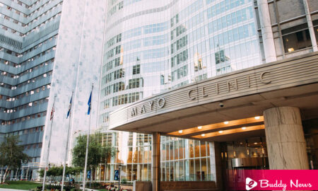 Mayo Clinic Lays Off Their 700 Unvaccinated Employees As Mandate Challenges - ebuddynews