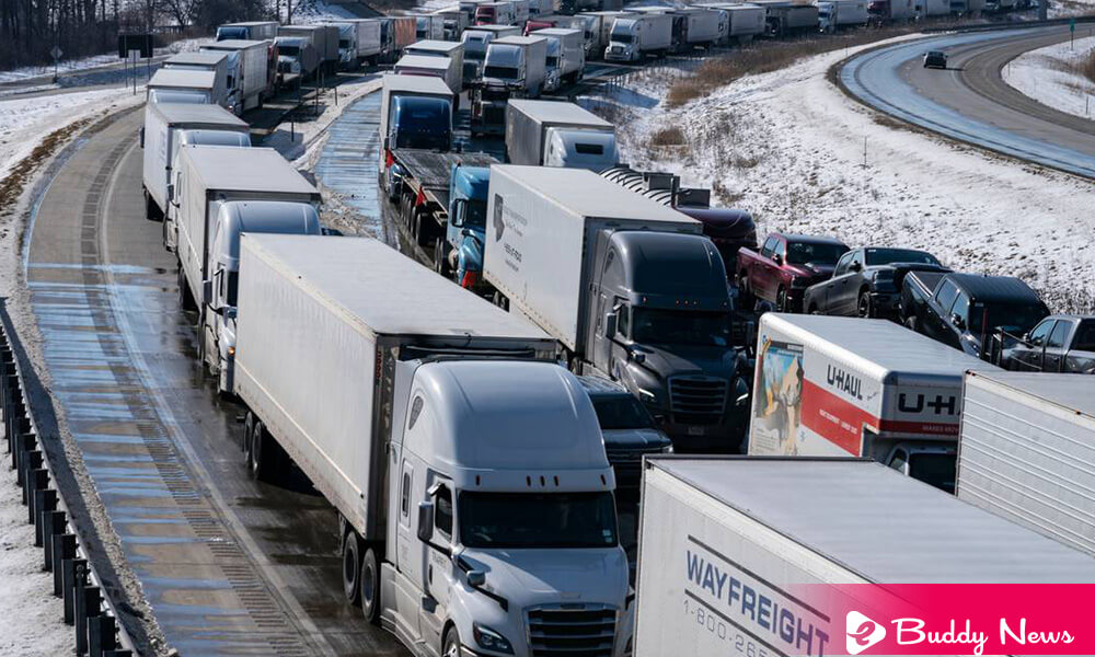 US Border Blockade Forces Auto Plants to Shut Down Due To Truckers Protest At Canada - ebuddynews