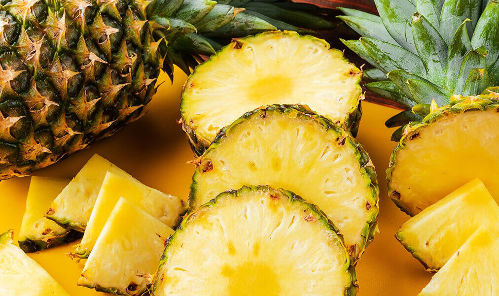 Foods rich in water pineapple-ebuddynews